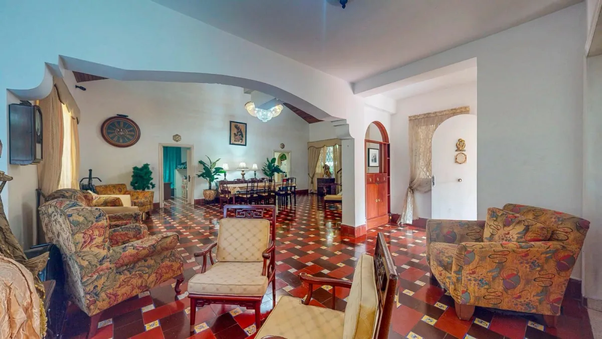 House for sale in the Old Town of Colón, Panama