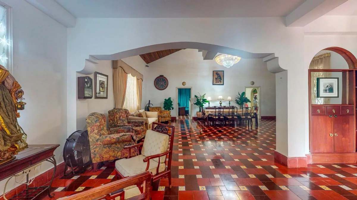 House for sale in the Old Town of Colón, Panama