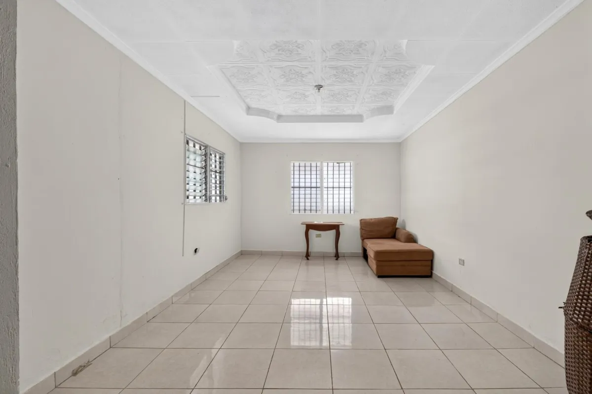 Spacious Home For Sale in Los Algarrobos Dolega