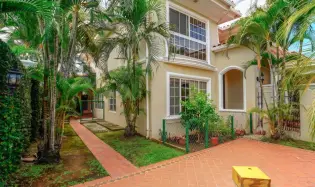 Se Vende Casa en Costa Azul, Costa del Este