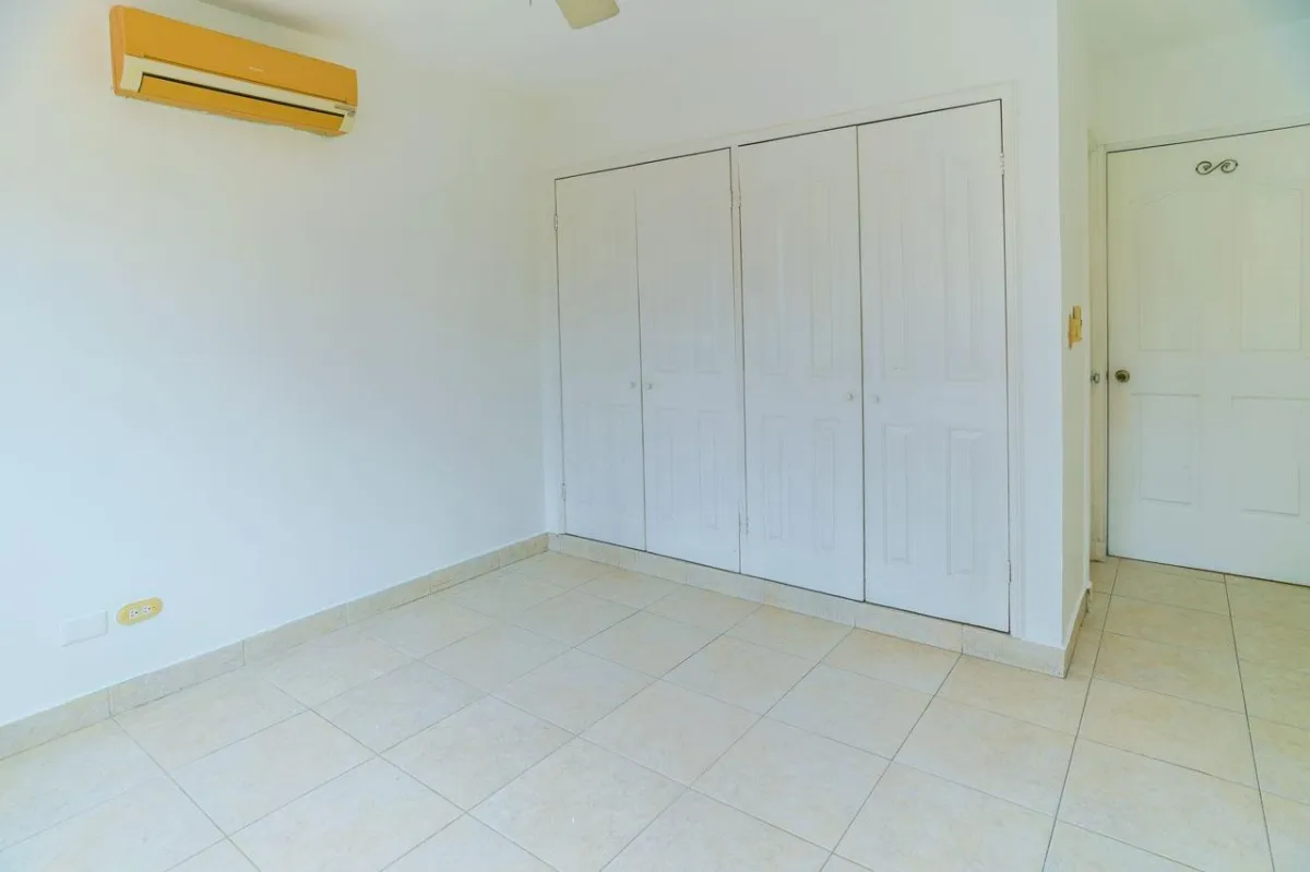 Se Vende Casa en Costa Azul, Costa del Este