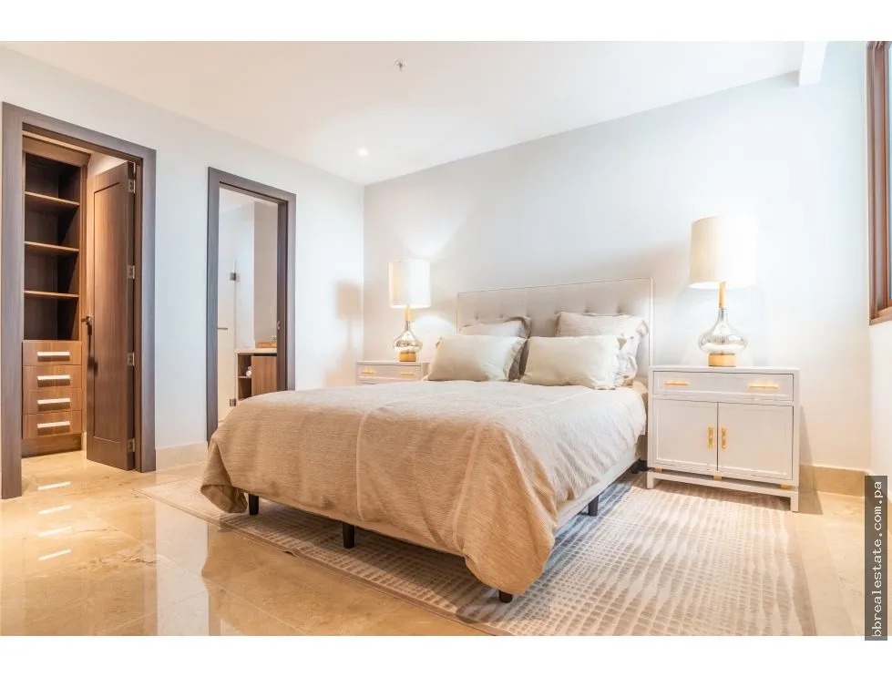 Apartment for sale in Santa Maria