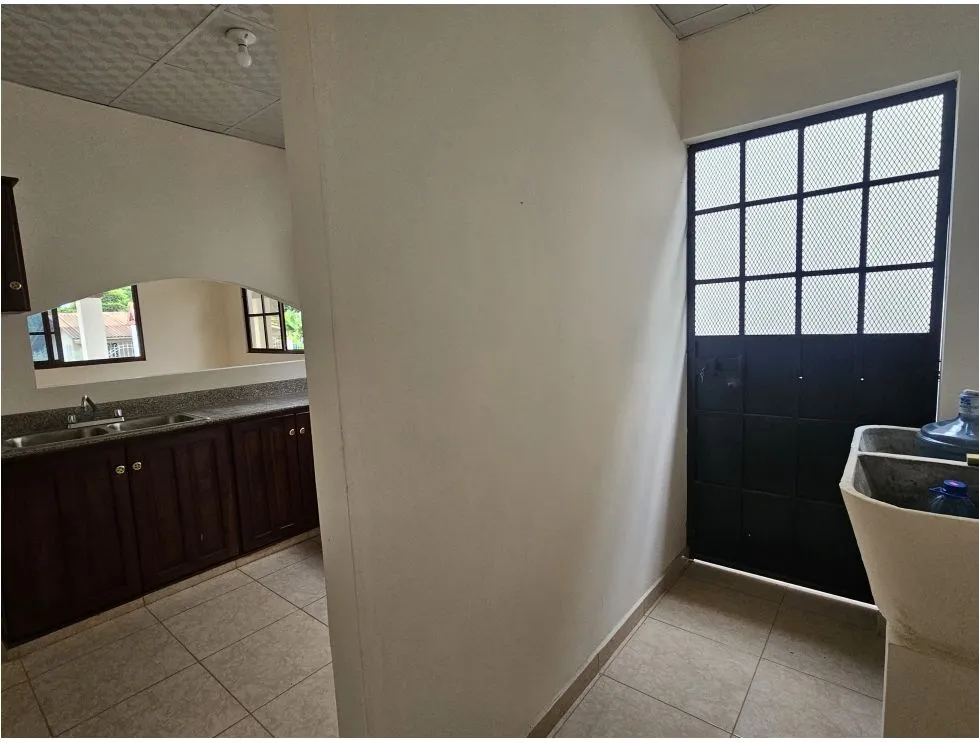 House for Sale in La Huaca de Guararé, Los Santos. MB