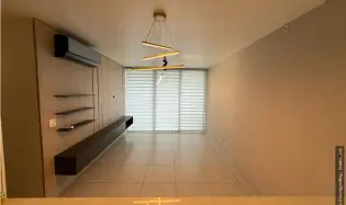 Apartment for Sale in Edison Park