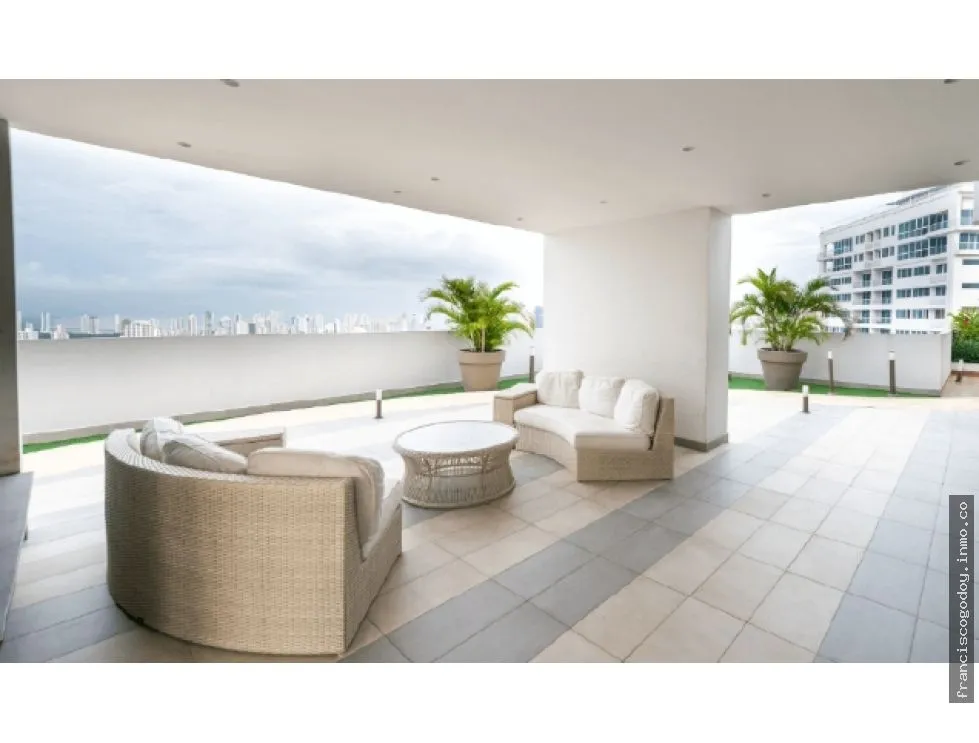 Apartment for Sale in Edison Park