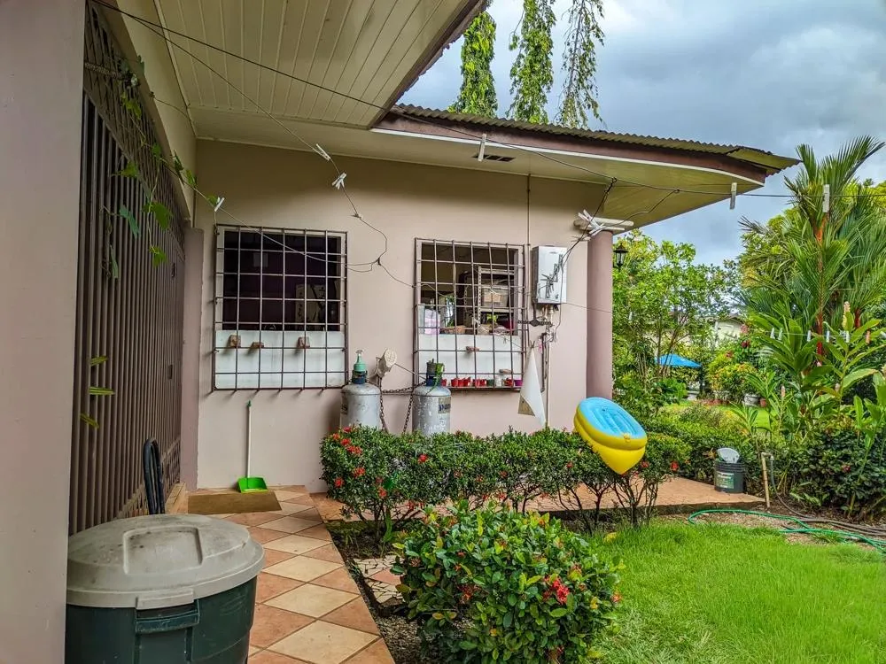 Roadside property with 2,906 m² in Dolega