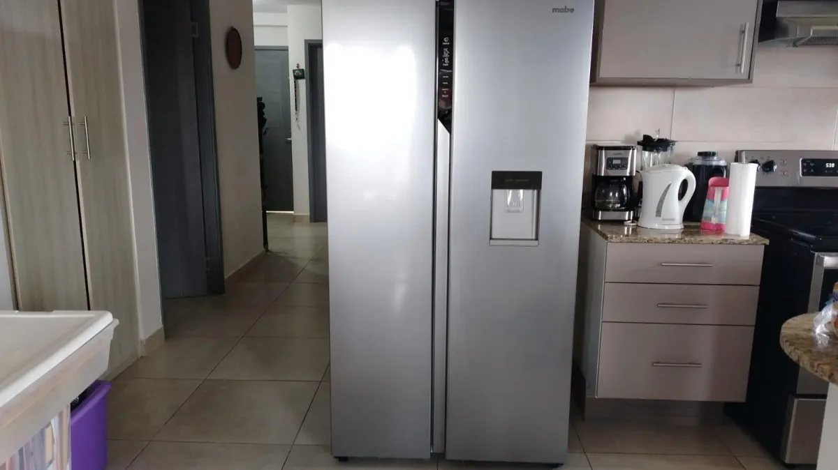 Condominio asequible de 3 habitaciones en venta en Coronado
