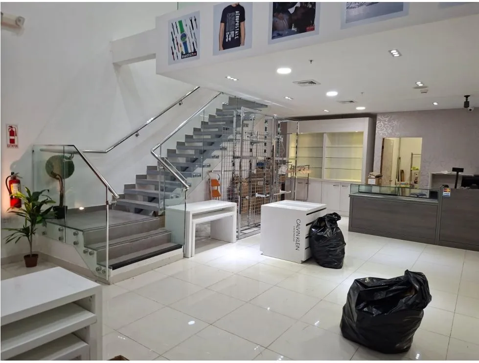Espace commercial à Santiago à vendre