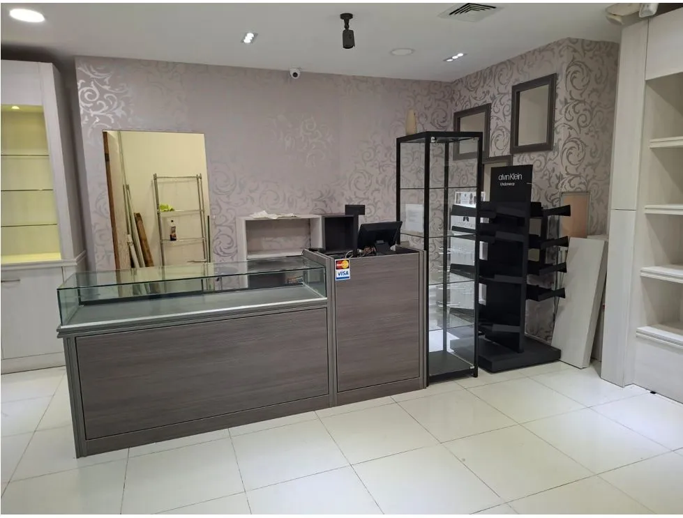 Espace commercial à Santiago à vendre