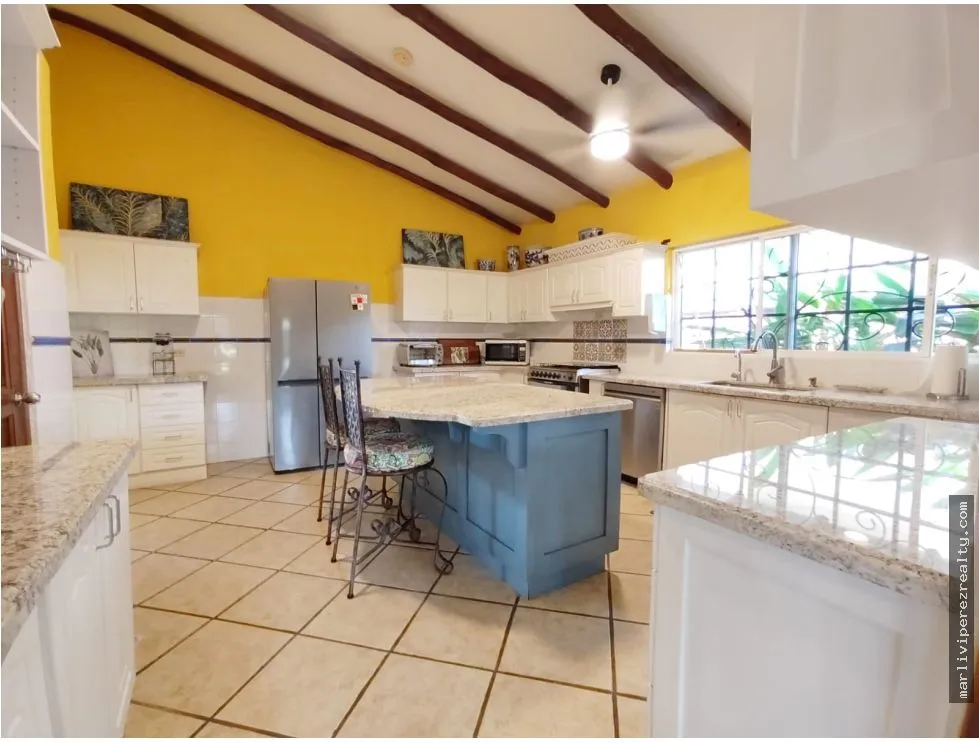 Furnished Beachfront House for Sale