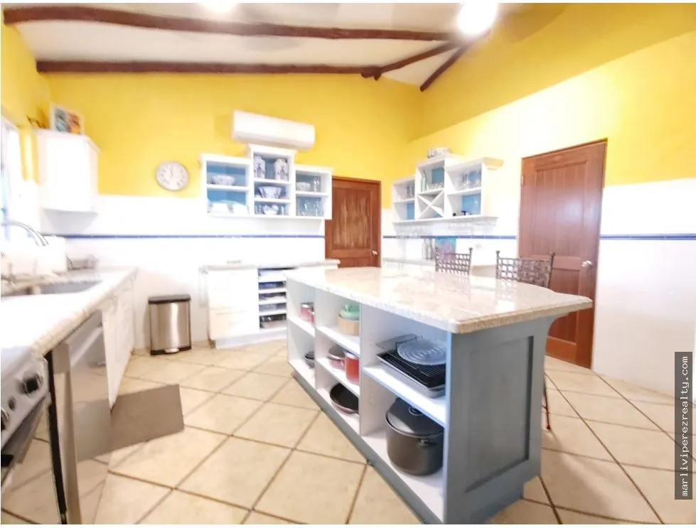 Furnished Beachfront House for Sale