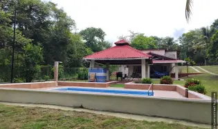 Venta de finca con casa en Cabuya