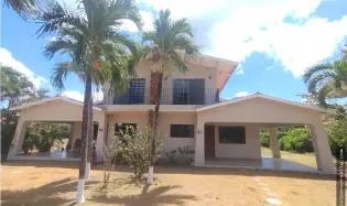 House Sale on the Road to Punta Chame. 1.8km from the Inter-American Highway