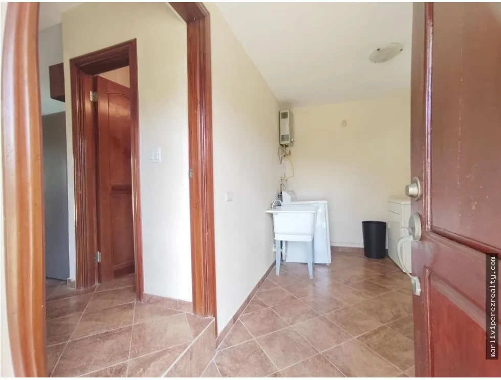 House Sale on the Road to Punta Chame. 1.8km from the Inter-American Highway