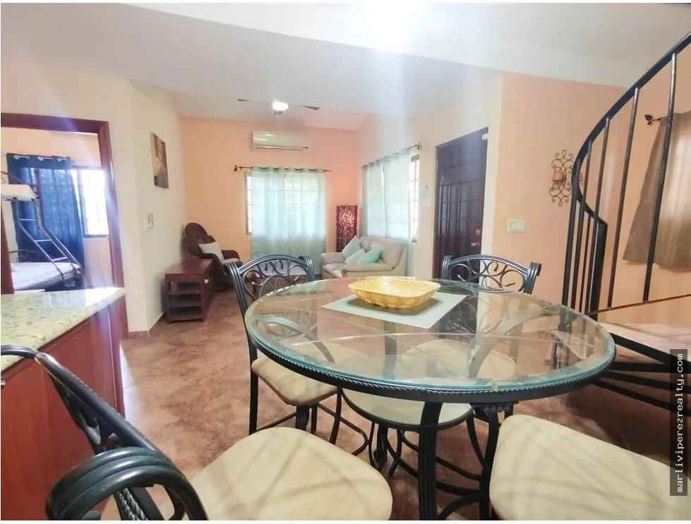 House Sale on the Road to Punta Chame. 1.8km from the Inter-American Highway