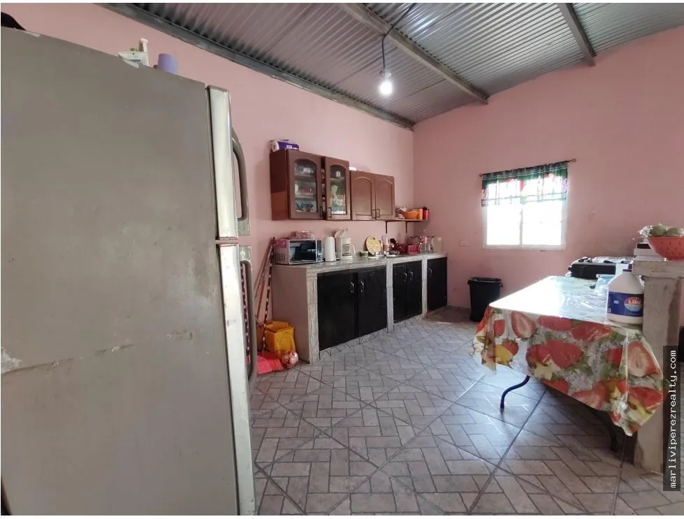 CASA CAMPESTRE CON PISCINA PRIVADA EN ANTON