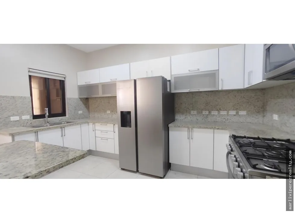 Maison unifamiliale à Ancon à vendre