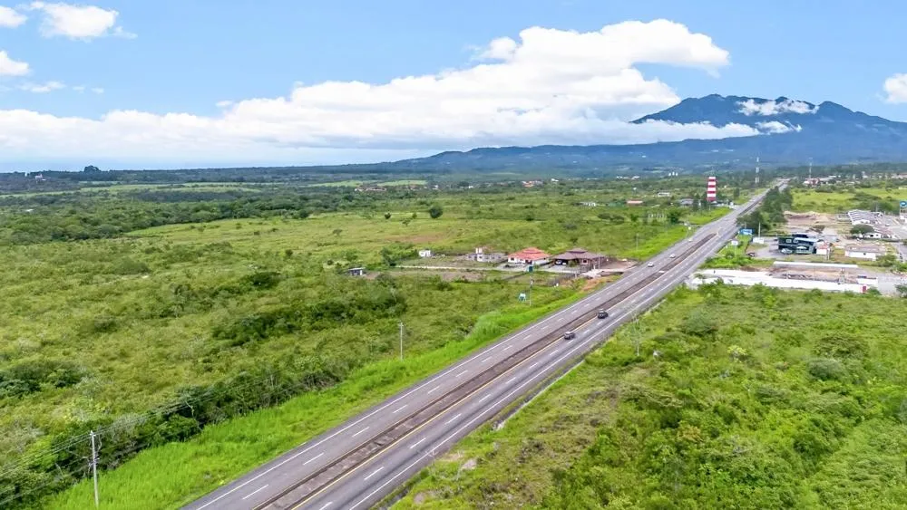 5,000 m² Lot for Sale on Boquete Main Road