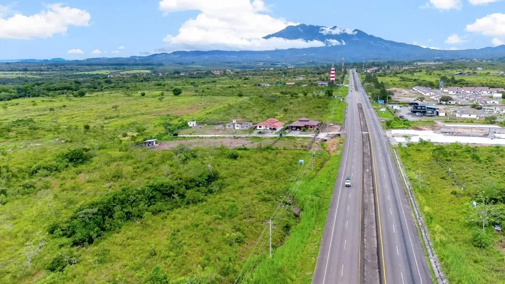 5,000 m² Lot for Sale on Boquete Main Road