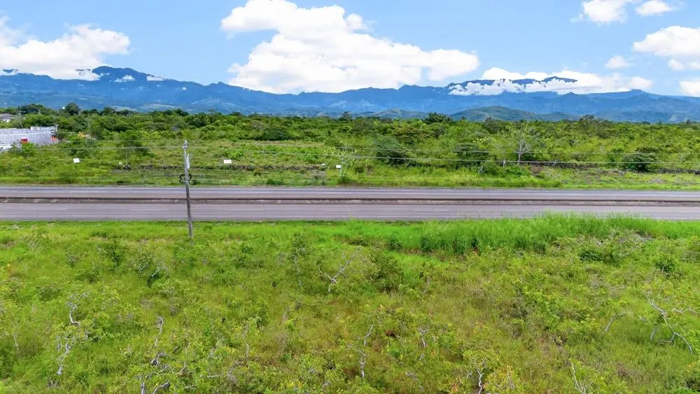 5,000 m² Lot for Sale on Boquete Main Road