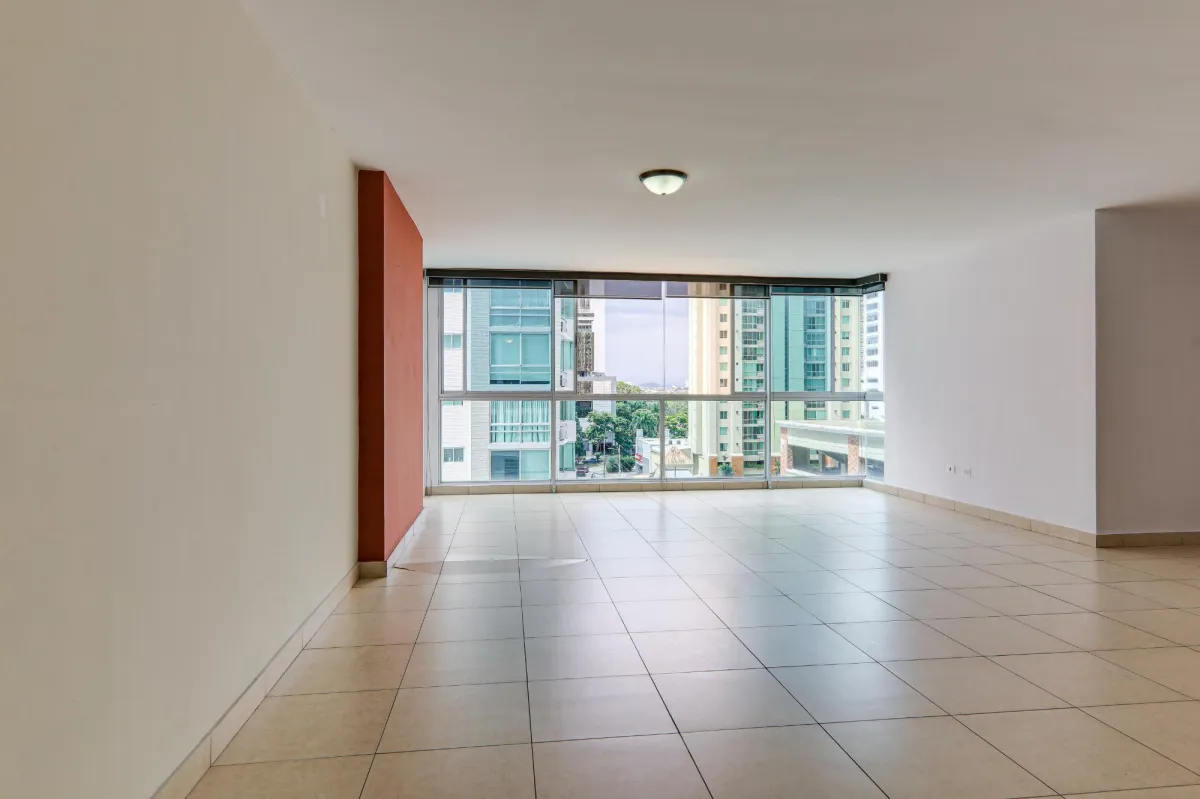 Apartamento grande a excelente precio