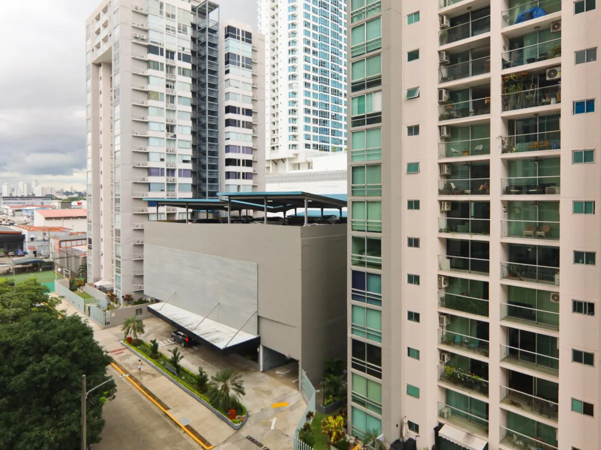 Apartamento grande a excelente precio