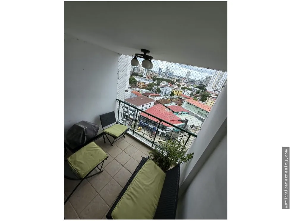 Apartment Rental on Via Porras