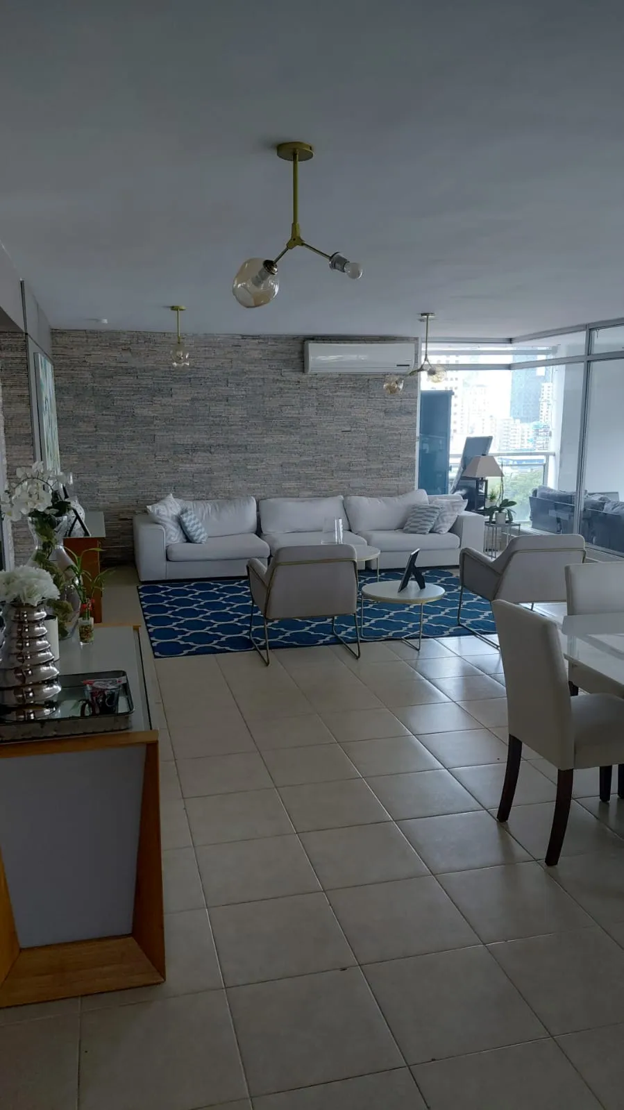 Spectacular Penthouse in El Carmen: 3 Bedrooms with En-suite Bathrooms + Den