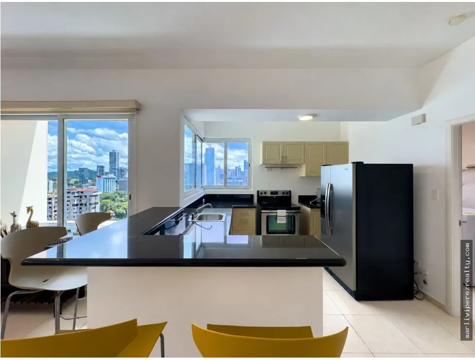 ALQUILER DE APARTAMENTO EN AVENIDA BALBOA RENOVADO