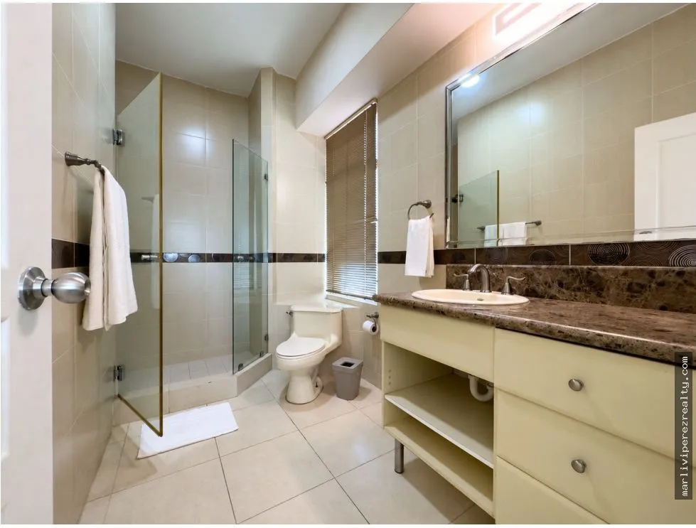 ALQUILER DE APARTAMENTO EN AVENIDA BALBOA RENOVADO