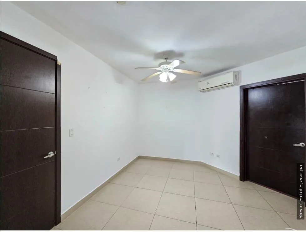 Apartment Rental in PH Country Club, Costa del Este
