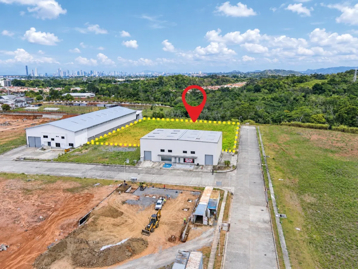 Land for sale in Tocumen Storage Complex