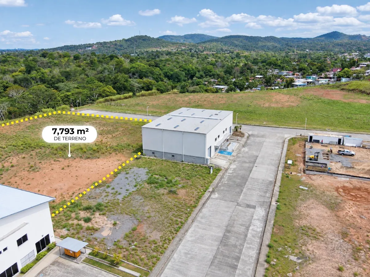 Land for sale in Tocumen Storage Complex