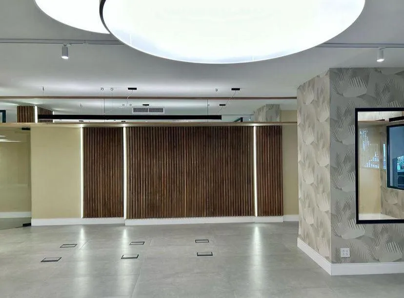 Commercial Space for Sale in Marbella – 120 m² Ground Floor (2 Parking Spaces / 2 Restrooms)