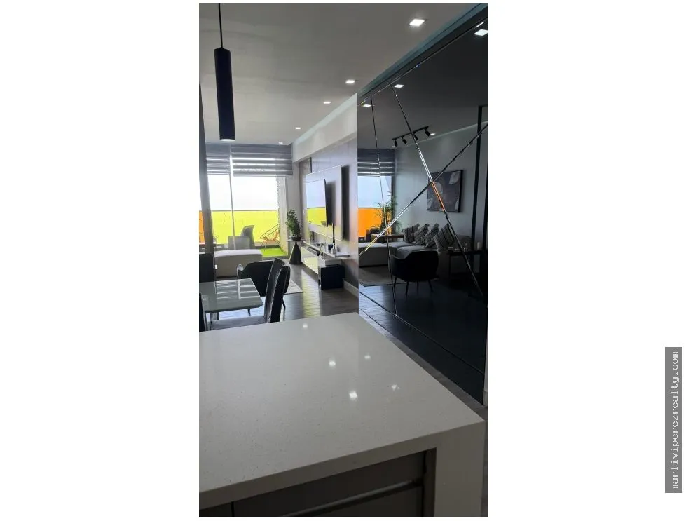 Waterfront Rental on Avenida Balboa - Furnished and Brand New