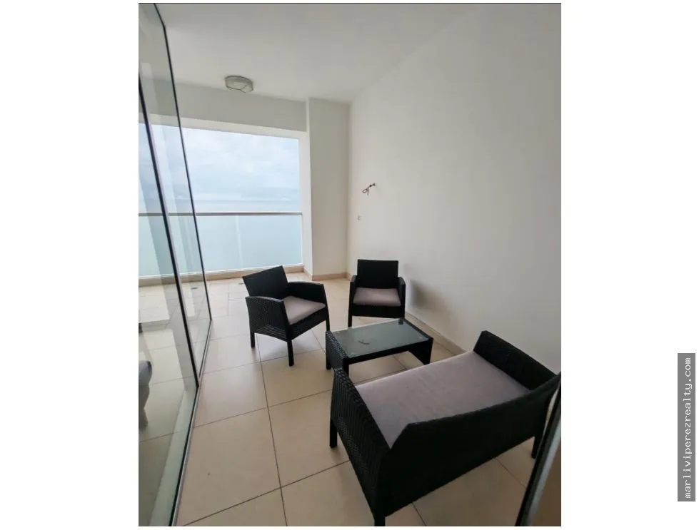 OCEANVIEW APARTMENT RENTAL ON AVENIDA BALBOA - HIGH FLOOR