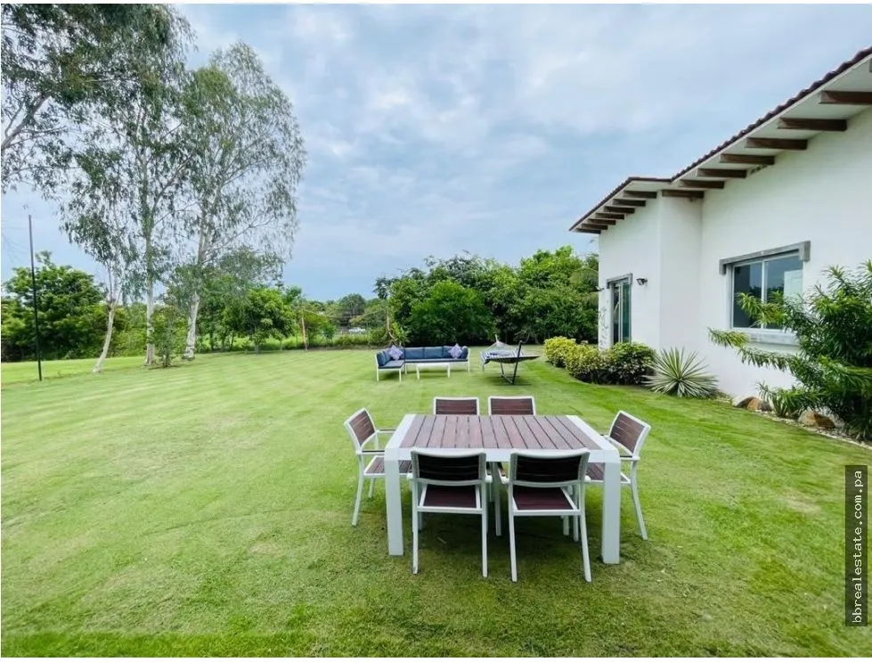 House for Sale in La Mare Punta Barco