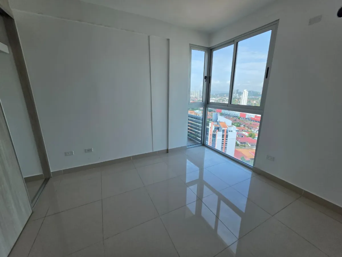 Venta de apartamento en PH Bella Veduta, Hato Pintado