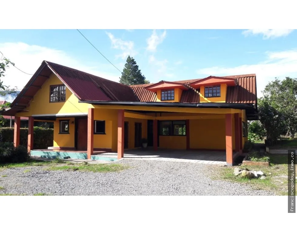 Cabañas en Venta en Volcan Chiriqui