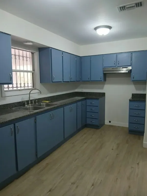 Residential Building for Sale in Clayton