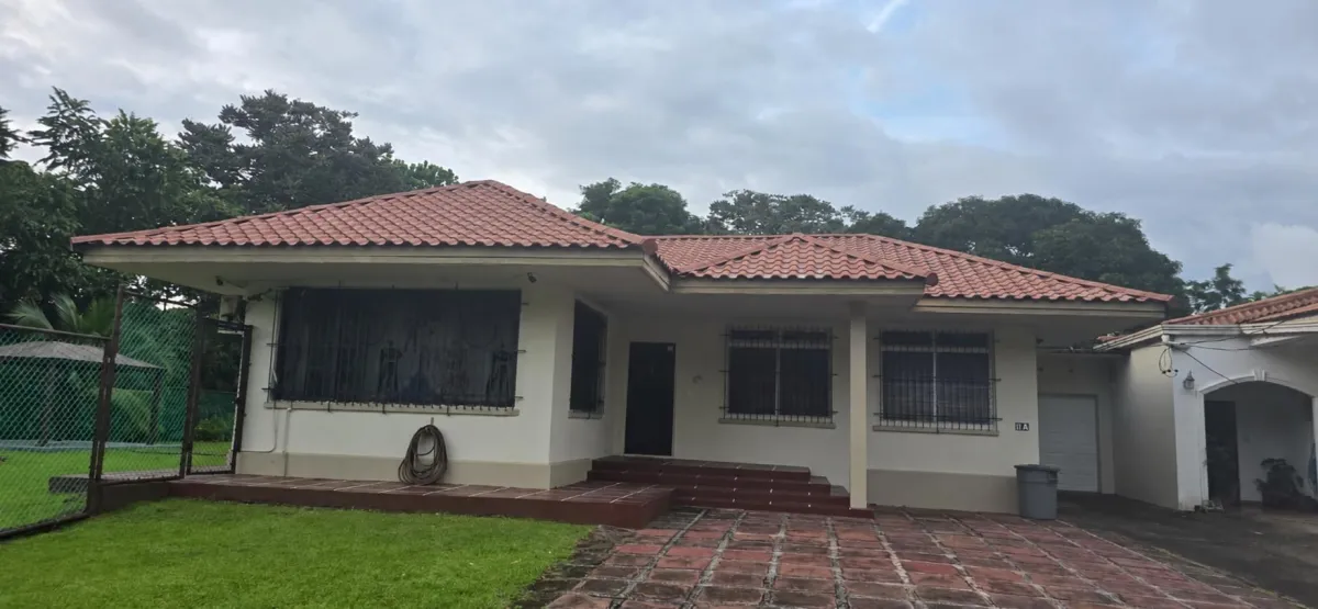House for sale in Brazos Heights, Colón