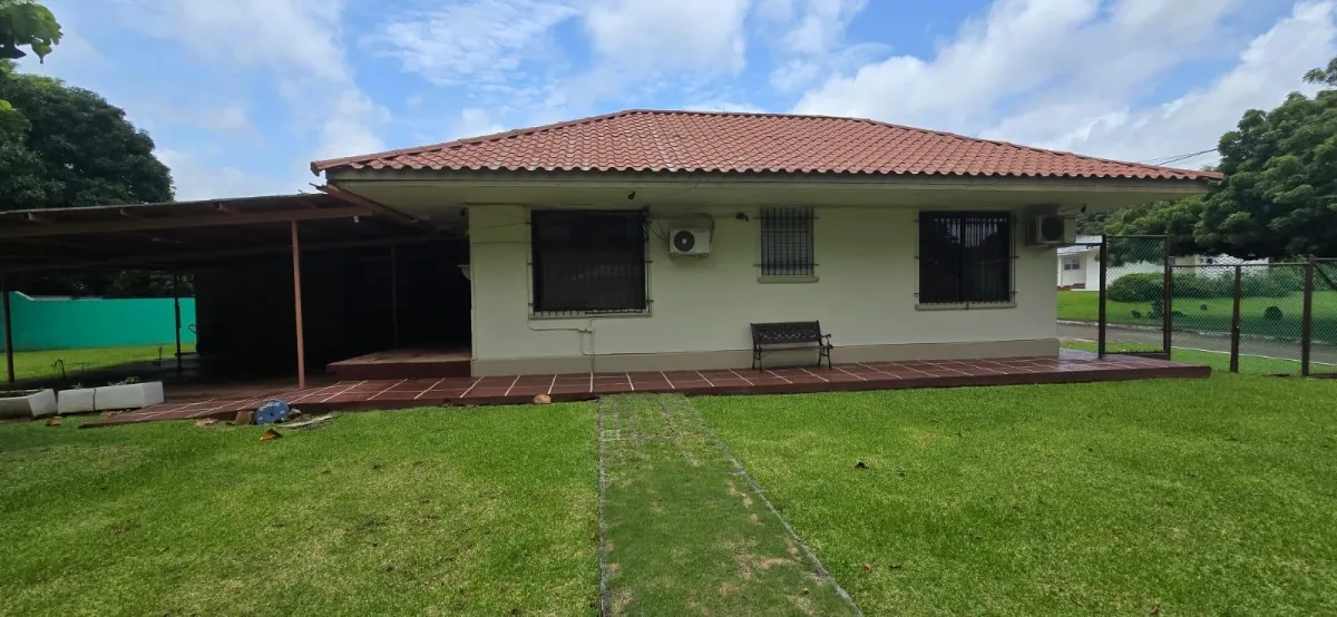 House for sale in Brazos Heights, Colón