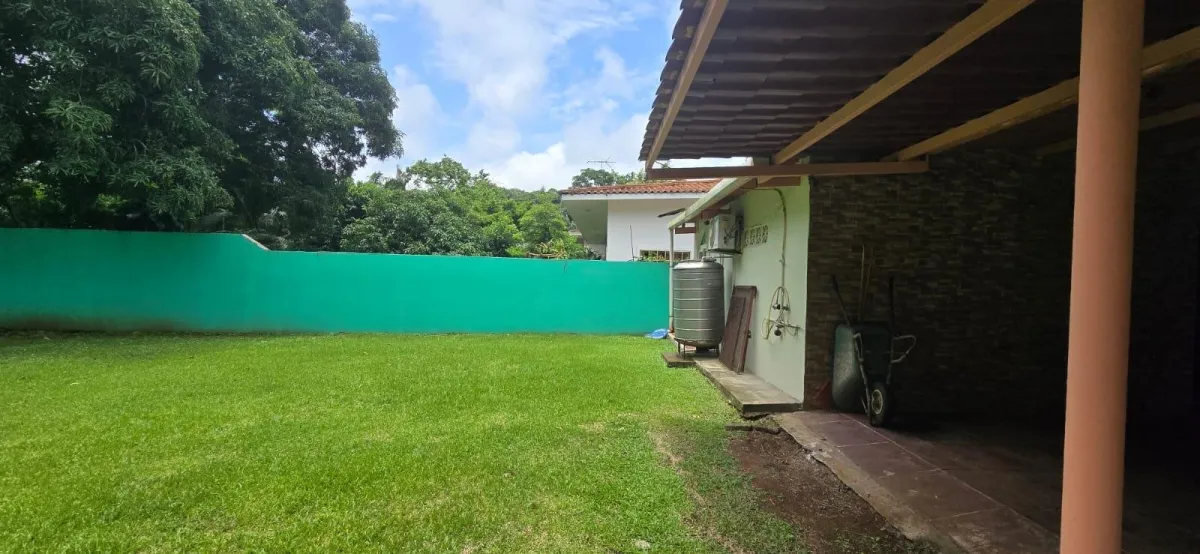 House for sale in Brazos Heights, Colón