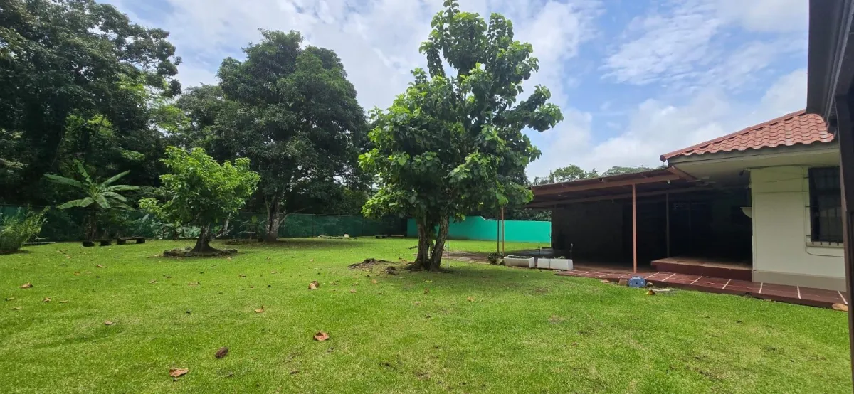 House for sale in Brazos Heights, Colón