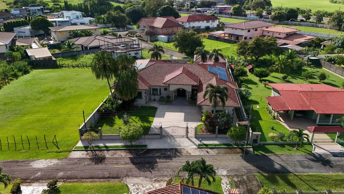 Luxury Home in David Panama