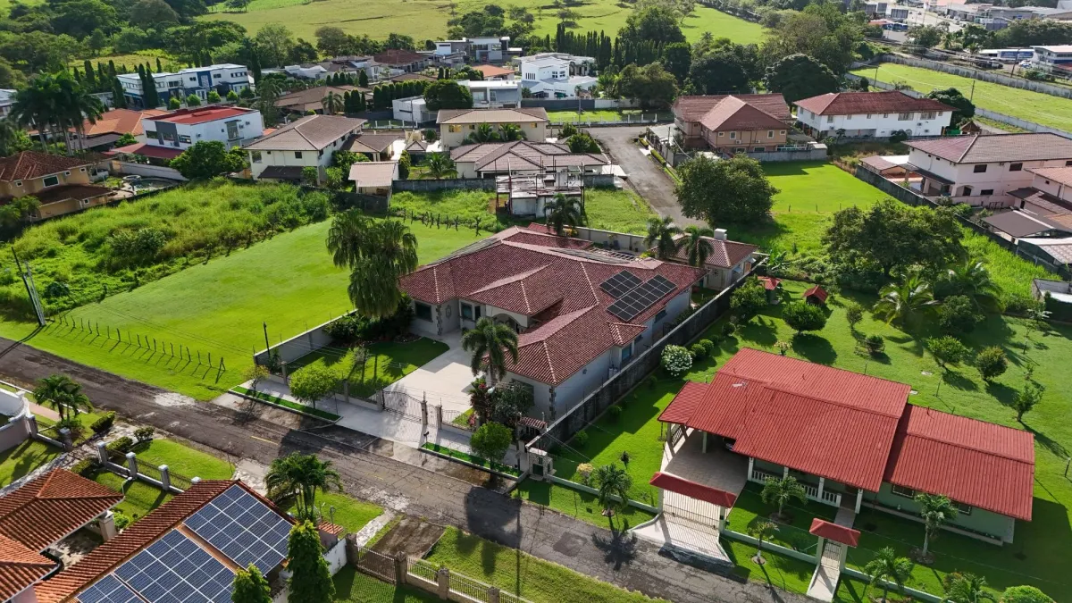 Luxury Home in David Panama