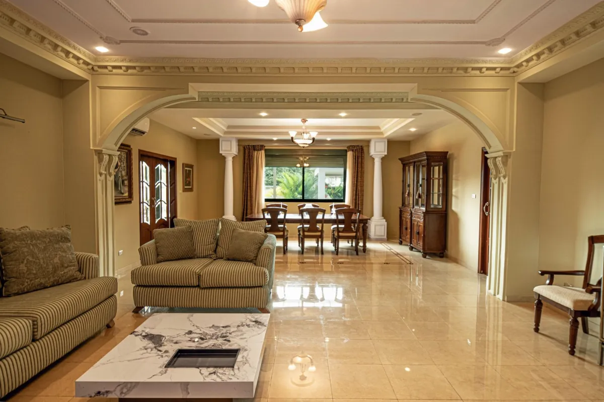 Luxury Home in David Panama