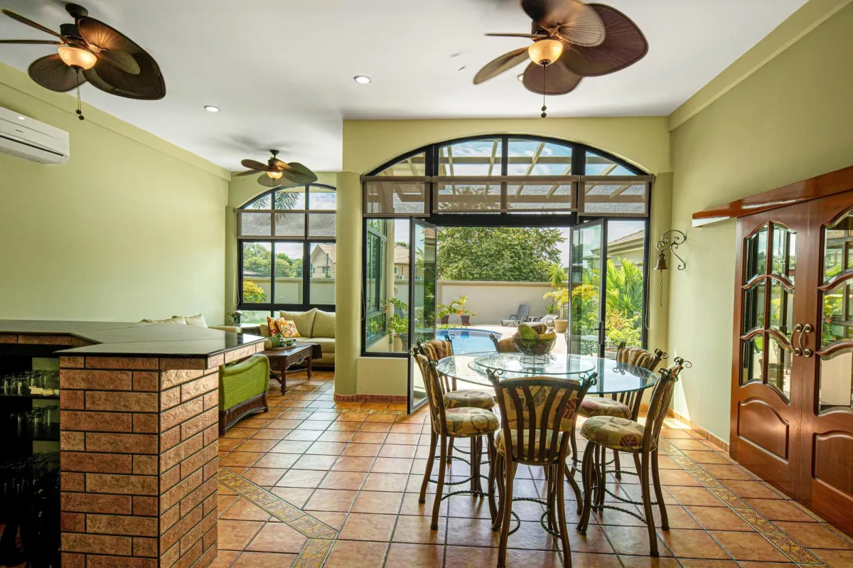 Luxury Home in David Panama