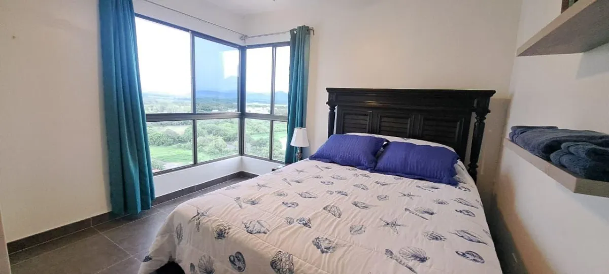174 m² High-Floor Beachfront Condo at PH Biltmore