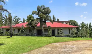 4-Bedroom Hacienda-Style Home in David